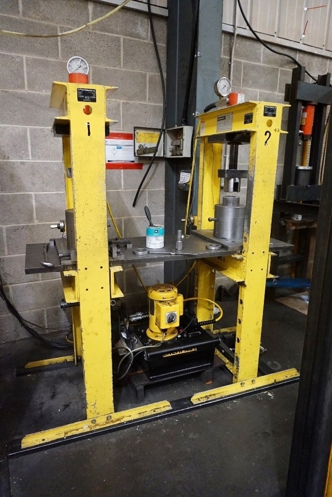 Enerpac 25 Ton Hydraulic Press