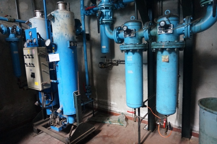 (2) x Air Receiver Tanks with Filters