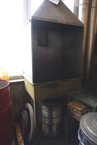 800mm x 600mm Extraction Cabinet