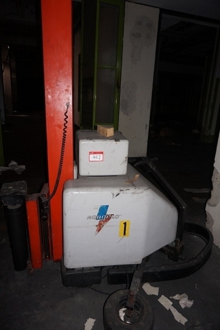 Robopac Portable Pallet Wrapper