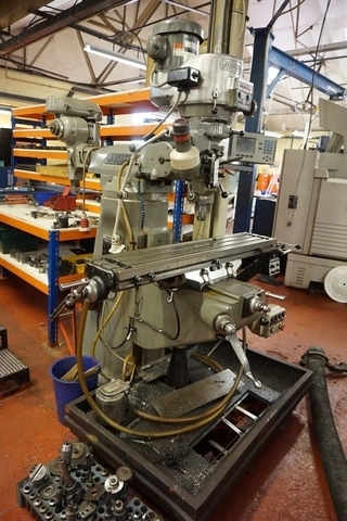 Bridgeport Model BR2J2 Turret Milling Machine