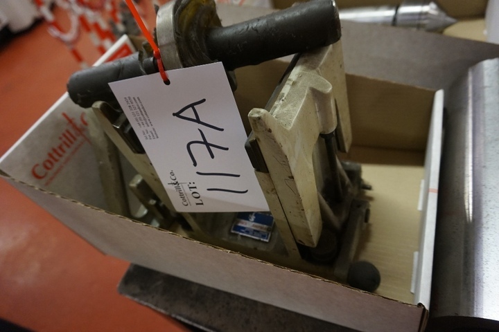 Jones & Shipman Wheel Balancer