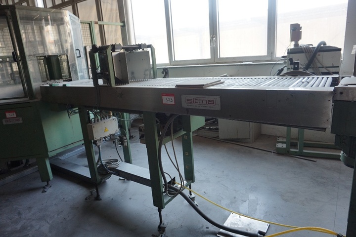 (2) x Sitma 2.5m Outfeed Conveyors