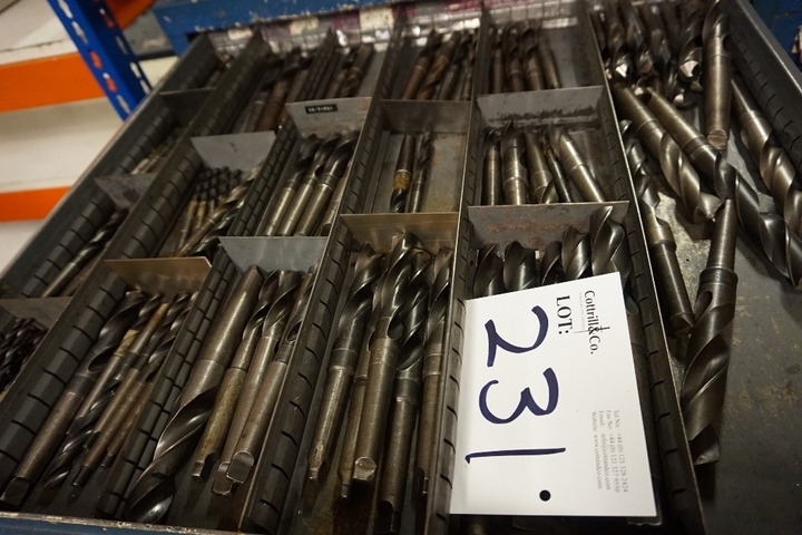 2-Draw Cabinet with Qty of Imperial & Metric Drills