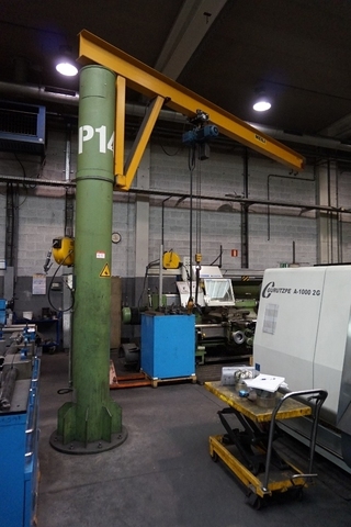 1 Ton Jib Crane with 1 Ton Demag Hoist