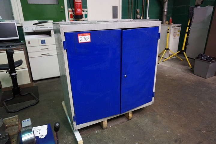 Cabinet with Qty Air Filter Systems