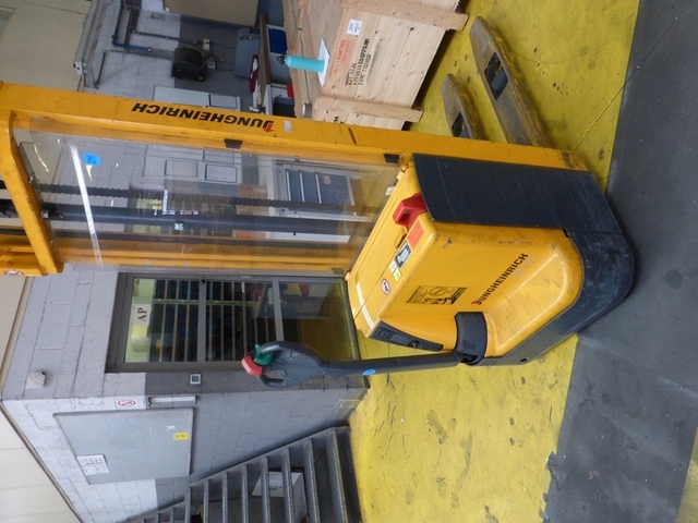 Jungheinrich Electric Pallet Truck