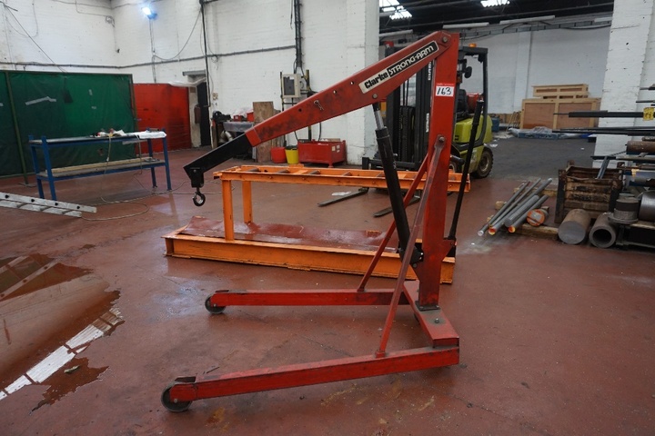 Clarke CHC 100SA Strong Arm Engine Hoist