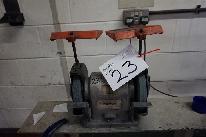 Makita Bench Grinder