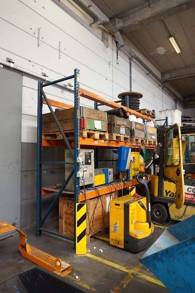 (3) x Bays of Racking