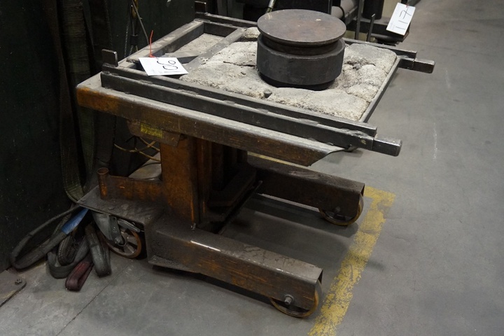 Hydraulic HT 1000 Table and Rotary Loader