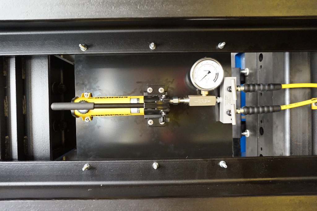 Rexworth Test Rig Test Cell Load Frame