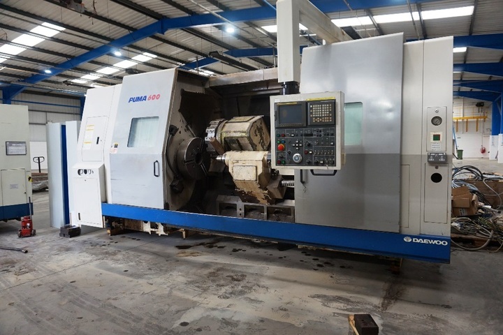 Daewoo Heavy Industries Puma 600 CNC Turning Centre with Fanuc Series 18i-T CNC Control