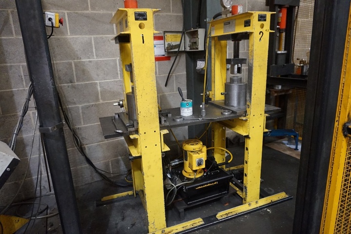 Enerpac 25 Ton Hydraulic Press