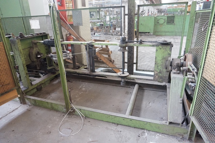 CUSTOM 630mm Rotating Closer