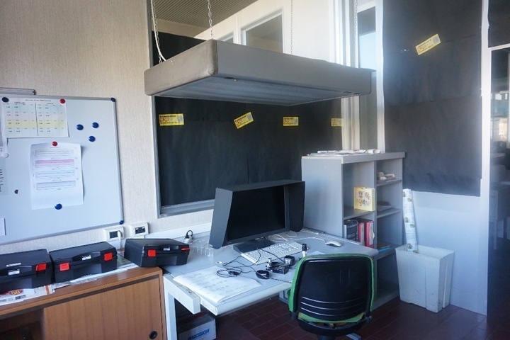 Work station with Quatrp Screen PC