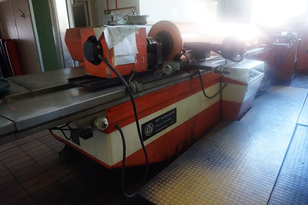 MDC-Max Dätwyler AG Polishmaster BL2600 Cylinder Milling Machine