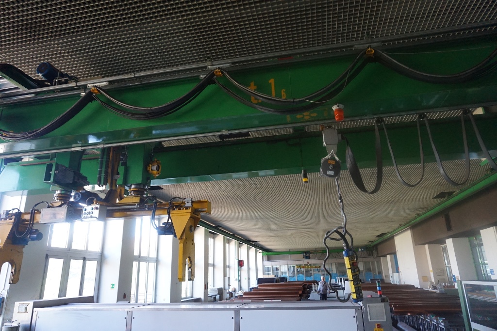 LEM Classe A4 1.6-Ton Capacity Crane