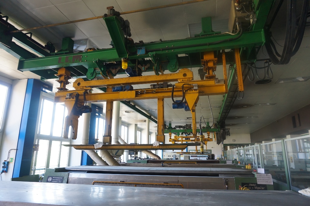 Overhead Gravure Cylinder Lifting System comprising two LEM 2 Ton Cranes