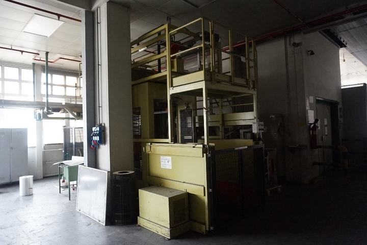 Mariani PMT/S Self Levelling Palletising System