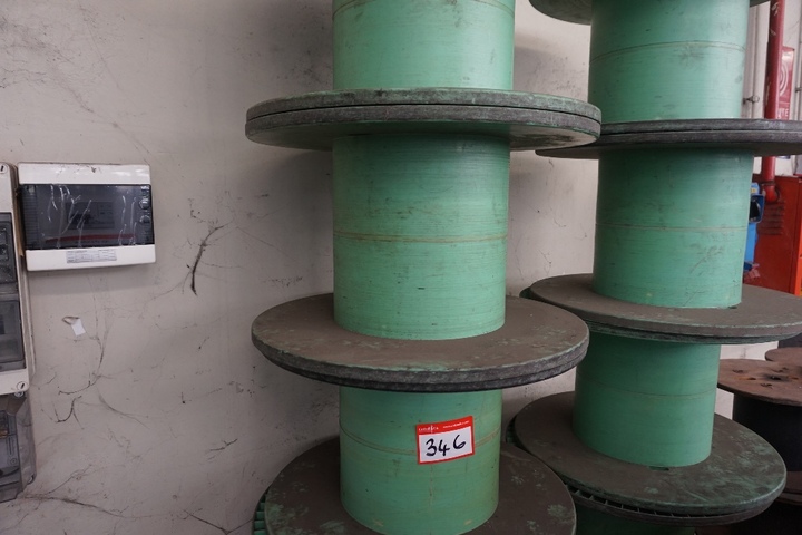 13 x 600m Green Plastic Reels