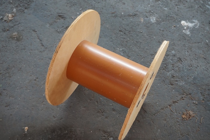 250 x Brown Wooden Reels