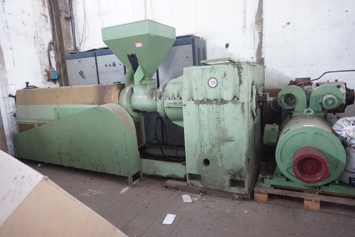 Luigi Bandera Extruder