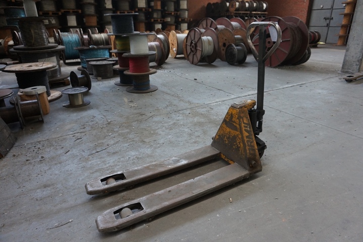 ORMIC Pallet Truck
