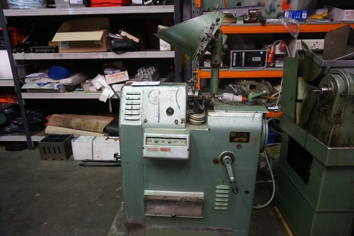 LIBA Button Hole Drill Machine