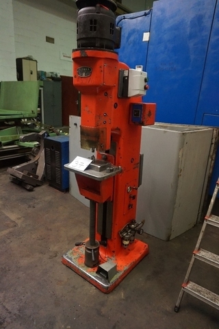 Turner Hydraulic Press