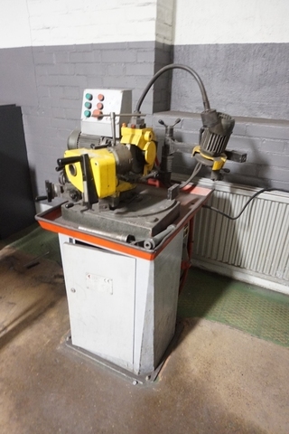 APE 40 Cuoghi Tool & Cutter Grinder