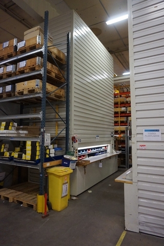 Constructor Vertical Parts Storage Carousel