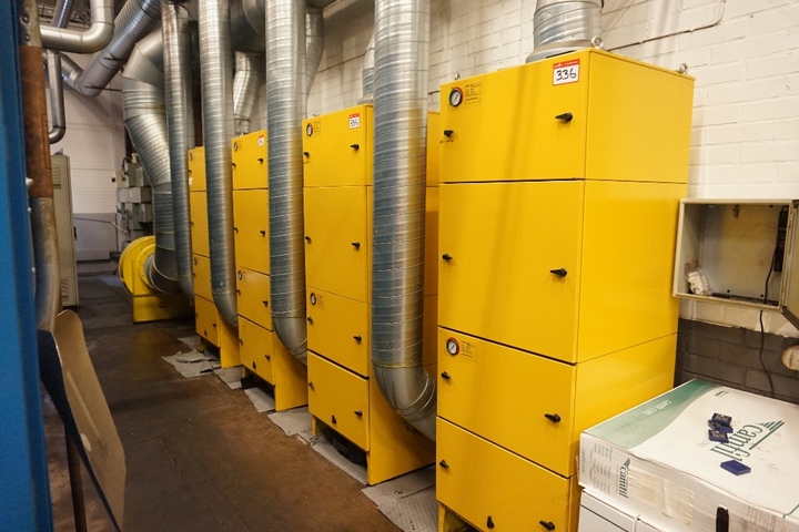 (4) Extraction Units & Blower