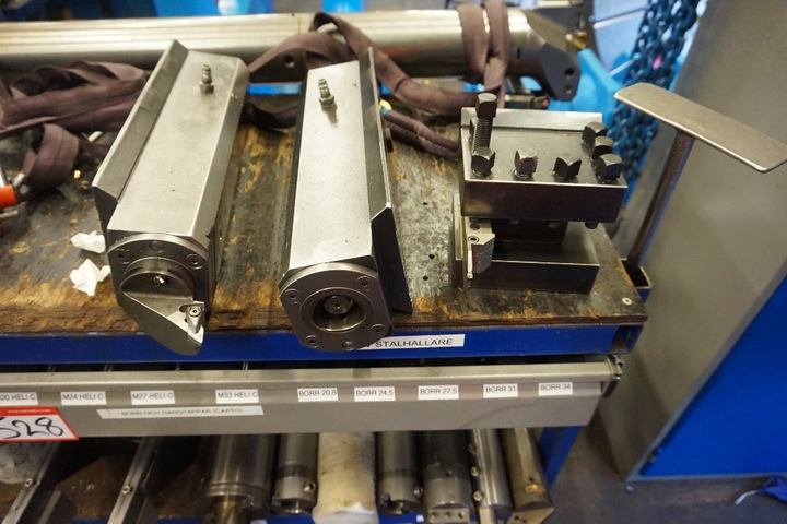 Bench with Qty of Capto Boring Heads