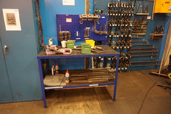 Bench 1250mm x 650mm with Hand Tools