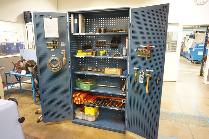 Cupboard with Drills, Carbide Tip Holders, Jaws, Tool Steel and Quick Change Tooling