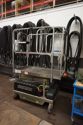 Micromax 150kg Capacity Scissor Lift Man Lift