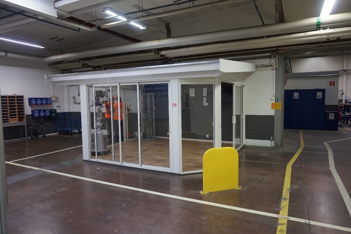 3 Sided Portable Building 4.3m x 3.9m x 2.7m High