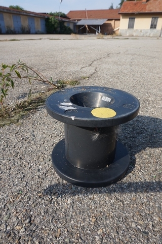 252 x 250mm Black Plastic Reels