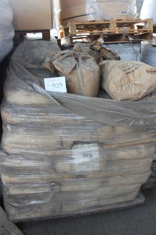 Approx 500 kg of Plastic Material TANEGUM ME 65 – 42 Color Black