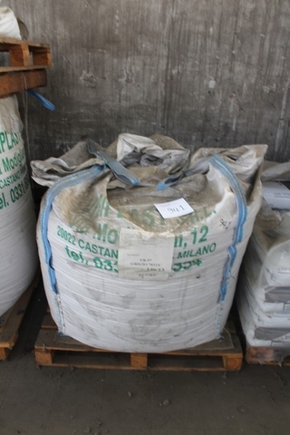 800 kg of Plastic Material VB 57 Color Grey 7032/C