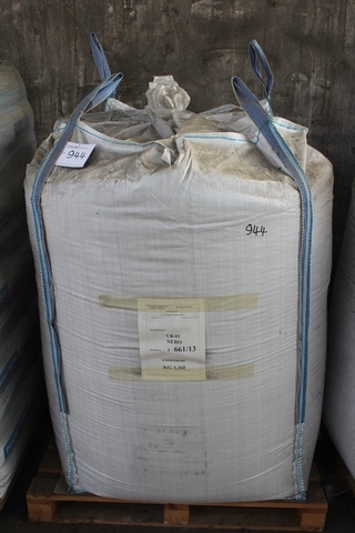 1360 kg of Plastic Material VB – 01 Color Black