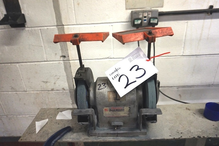 Makita Bench Grinder