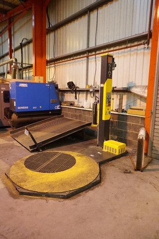 SIAT Model F1l Type 16-M Automatic Pallet Wrapping Machine