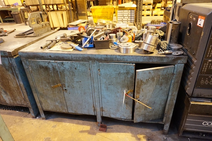 Qty of Various Work Benches