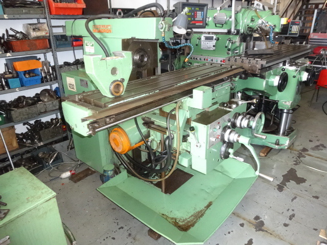 Cincinnati Universal Milling Machine 207