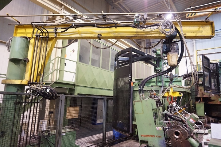 AMAG Counter Balanced Crimping/Pointing Machine