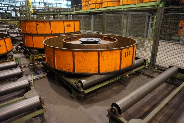 (16) 10ft x 2ft Tube Transport Baskets