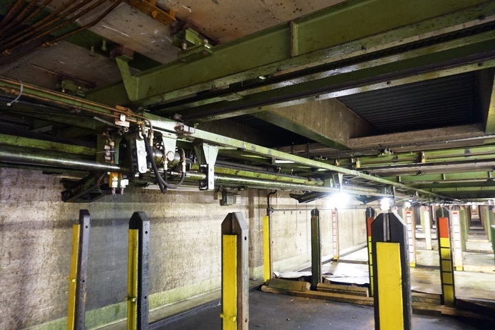 Overhead Tube Transportation System from Pilger Mill