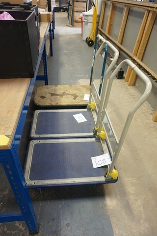 (4) Mobile Trolleys